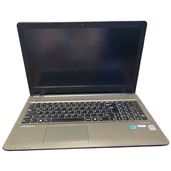 Ноутбук Medion akoya  Intel Core I5-5200U 4 GB RAM 500 GB HDD Intel HD Graphics
