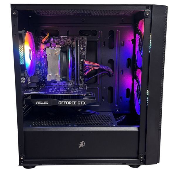 Intel Core i3-8100 16 GB RAM 128 GB SSD 500 GB HDD  GeForce GTX 1650 4GB