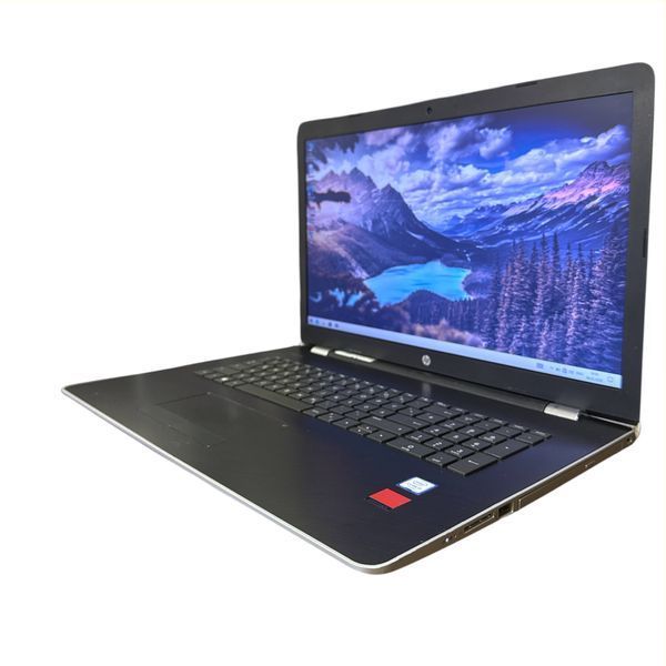 Ноутбук HP Intel Core i3-6006U 8 GB RAM 240 GB SSD AMD Radeon R5 M330